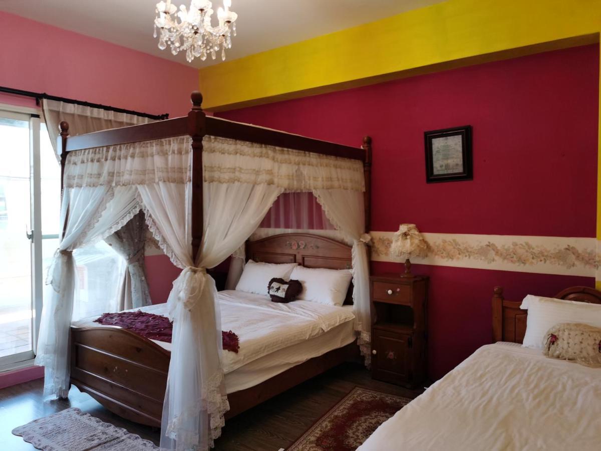 Bed and Breakfast Golden Mary T'ai-tung Exterior foto