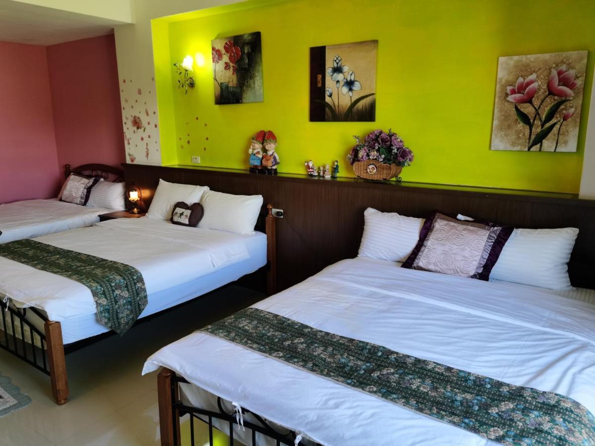 Bed and Breakfast Golden Mary T'ai-tung Exterior foto