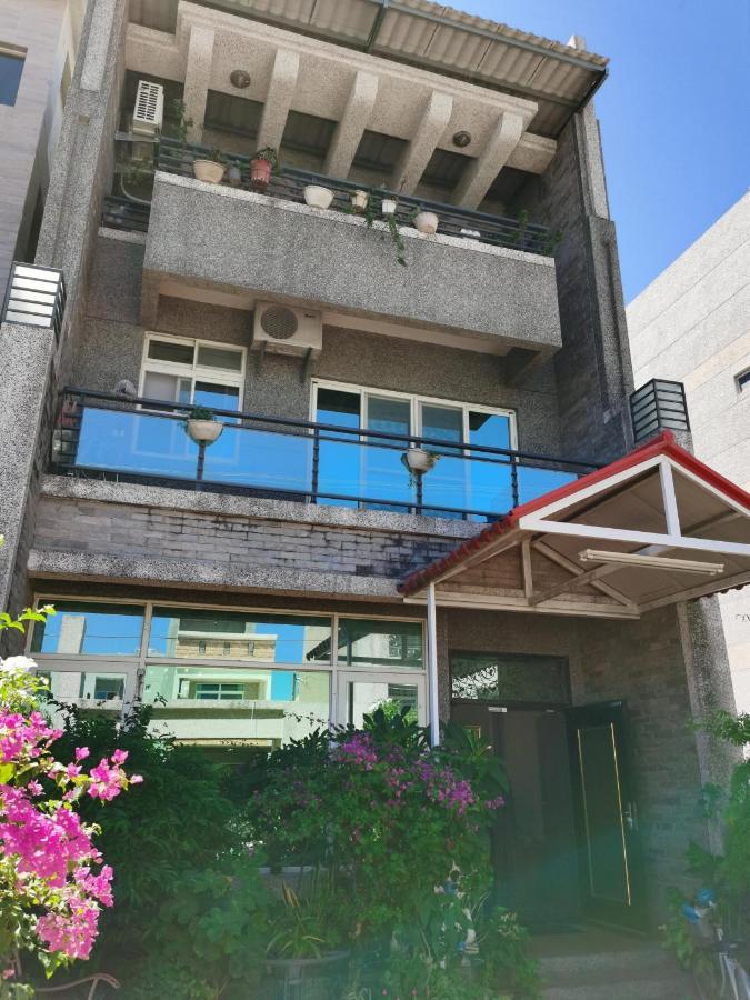 Bed and Breakfast Golden Mary T'ai-tung Exterior foto