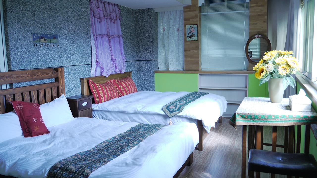 Bed and Breakfast Golden Mary T'ai-tung Exterior foto